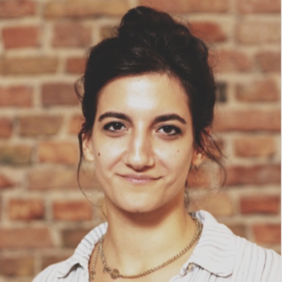 Person Oya Yazicioglu