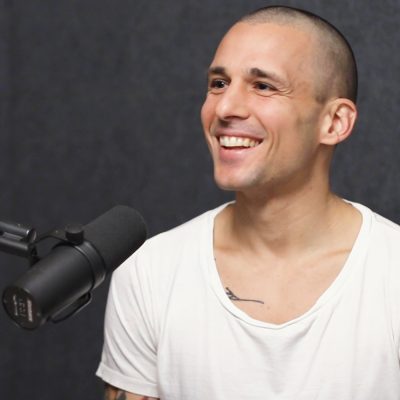 Podcast  Logo